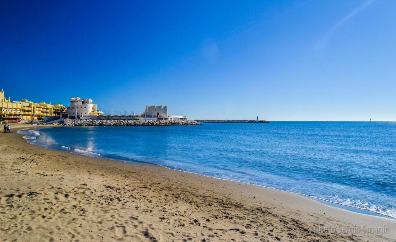 Lomas De Mena, 21 - Atico Con Vistas Al Mar - Piscina Y Barbacoa - Parking Gratis - Excelente Conexion Wifi Apartment Benalmadena Luaran gambar